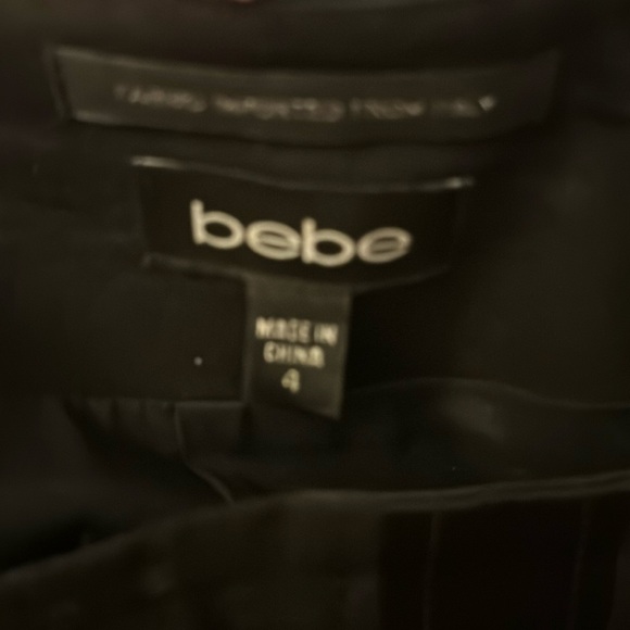 Bebe classic black linen suit, size 6 jacket 4 skirt (will sell separately) - Picture 4 of 12